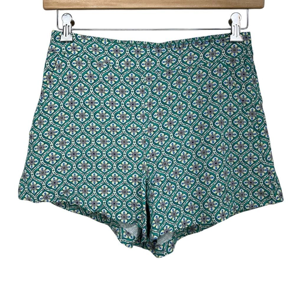 Old Navy Green Tile High Rise Playa Shorts Womens Medium